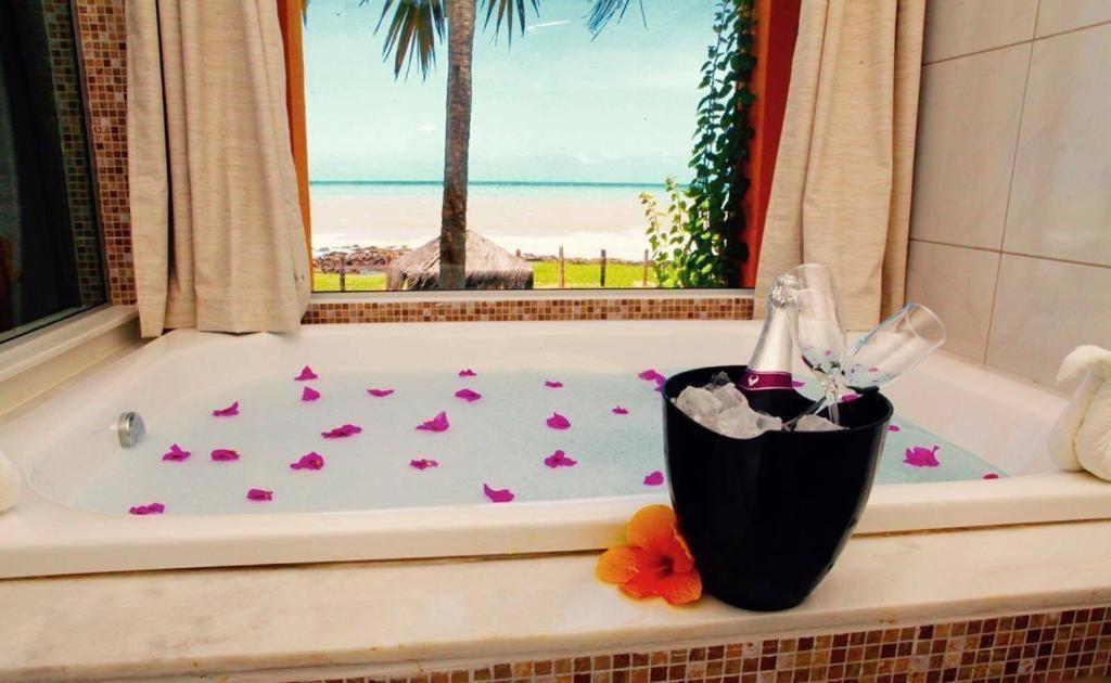 סאו מיגל דה גוסטוסו Enseada Dos Mares Beach Bungalows מראה חיצוני תמונה